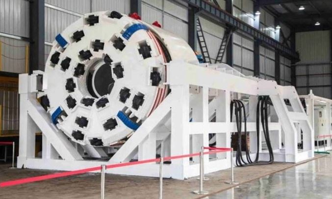 China developed the world’s first hard rock blast tunneling machine