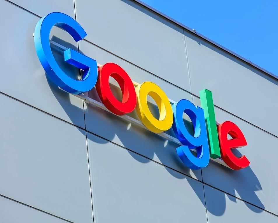 Google invests 2 billion USD in Malaysia
